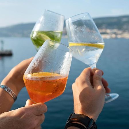 Bea Boat Charter 호텔 멍똥 외부 사진